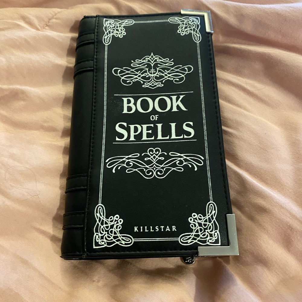 Killstar book of spells wallet!